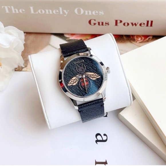 🔥 Gucci Women's G-Timeless Bee Watch - Picture 3 of 5